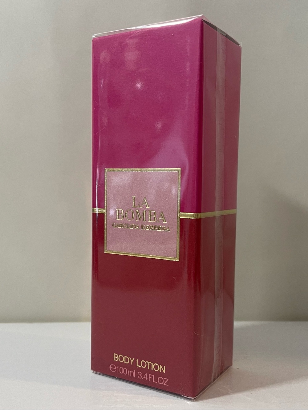 Carolina Herrera La Bomba Body Lotion 3.4 fl oz Full Size New In Box - Sealed!